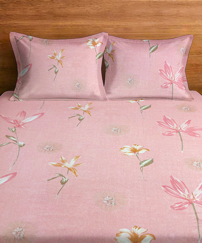 Gentle Blooms Super King Fitted Bedsheet With 2 Pillow Covers