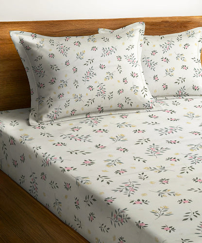 Lily Bloom Flat Bedsheet With Pillow Covers