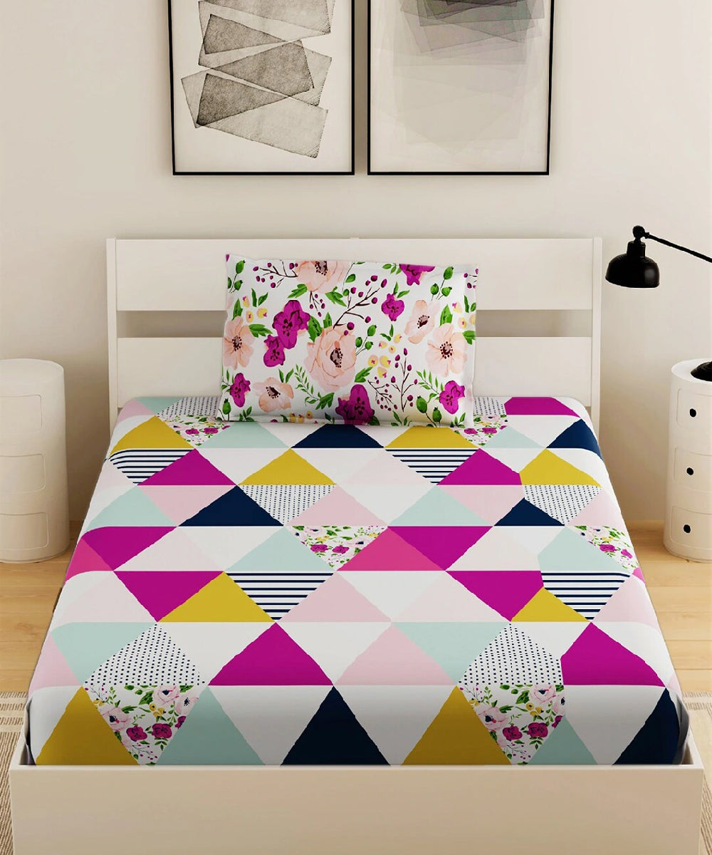 Multicoloured Triangles Single Bedsheet With 1 Pillow Cover