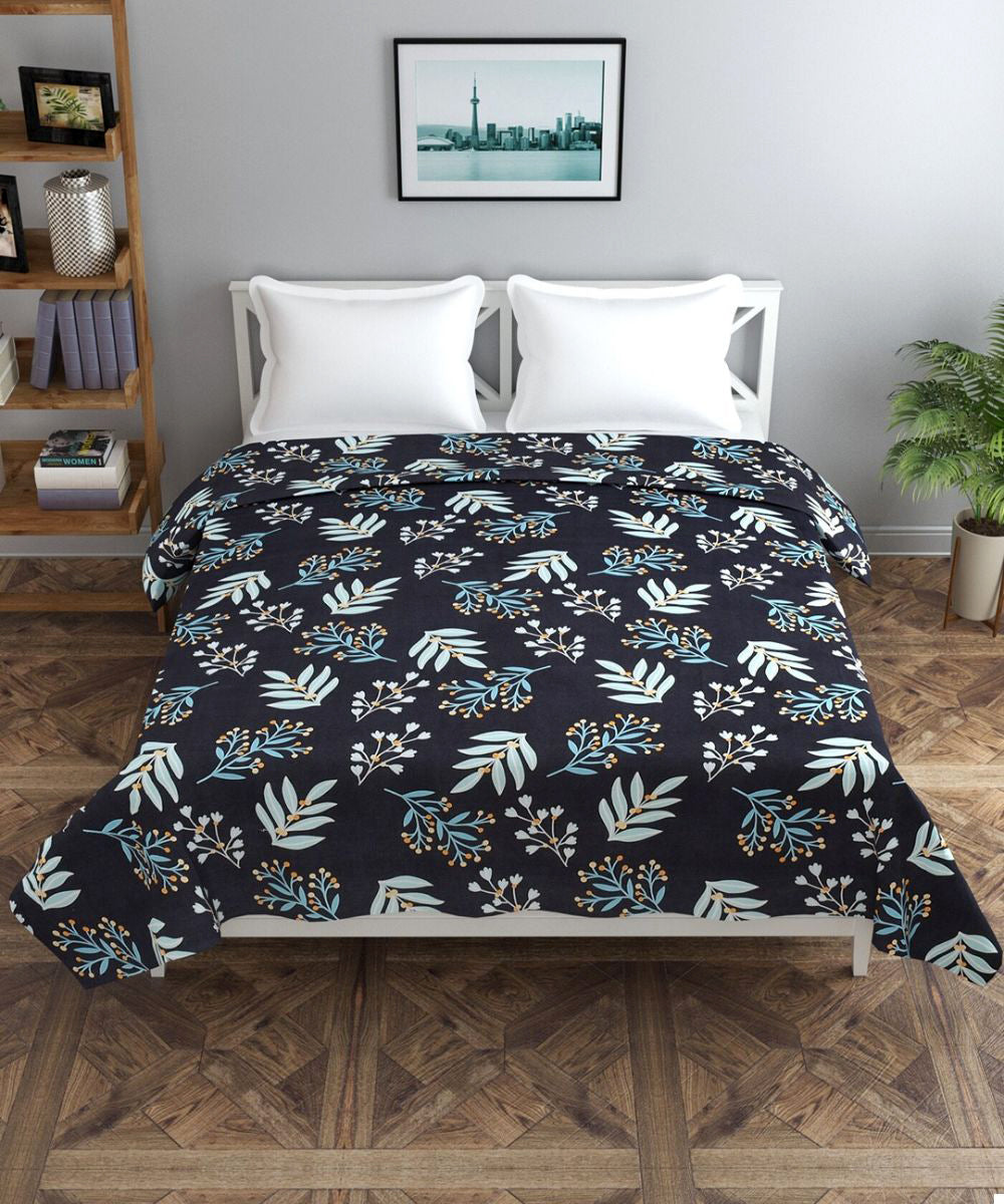 Blue Florals Quilt / Blanket / Razai / Duvet Covers