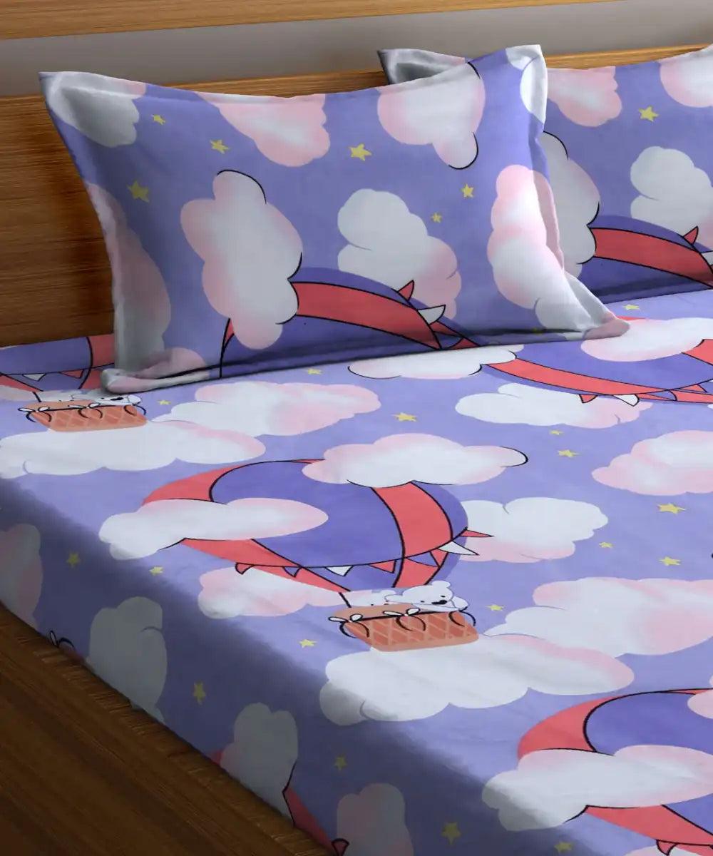 Fly High Queen Fitted Bedsheet With 2 Pillow Covers