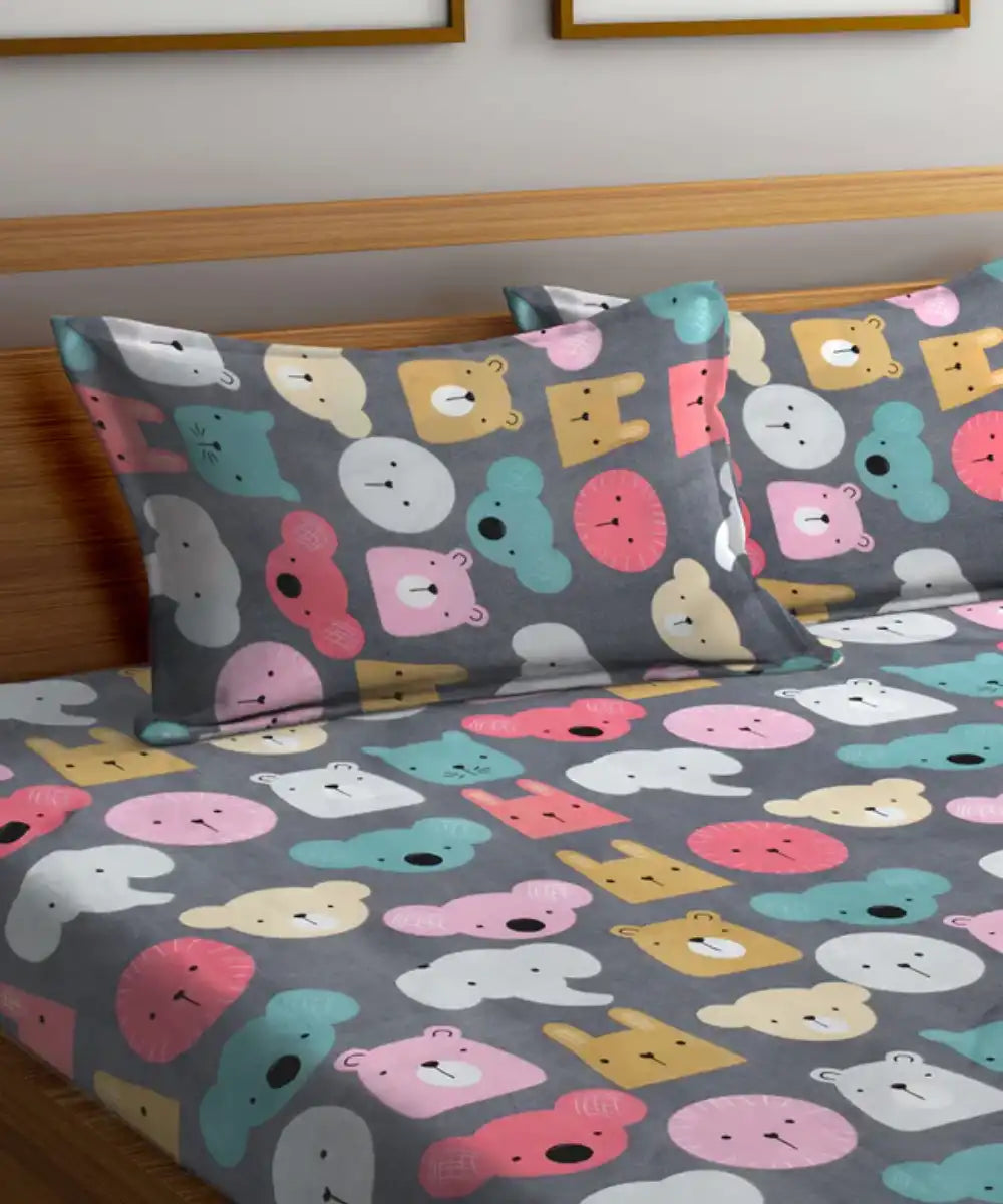 Jungle Book Queen Fitted Bedsheet With 2 Pillow Covers