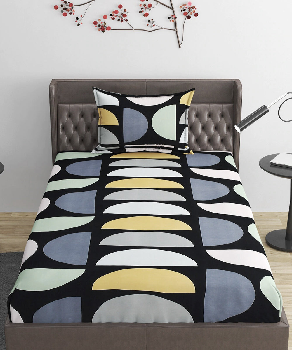 Geometrical Single Bedsheet With 1 Pillow Cover