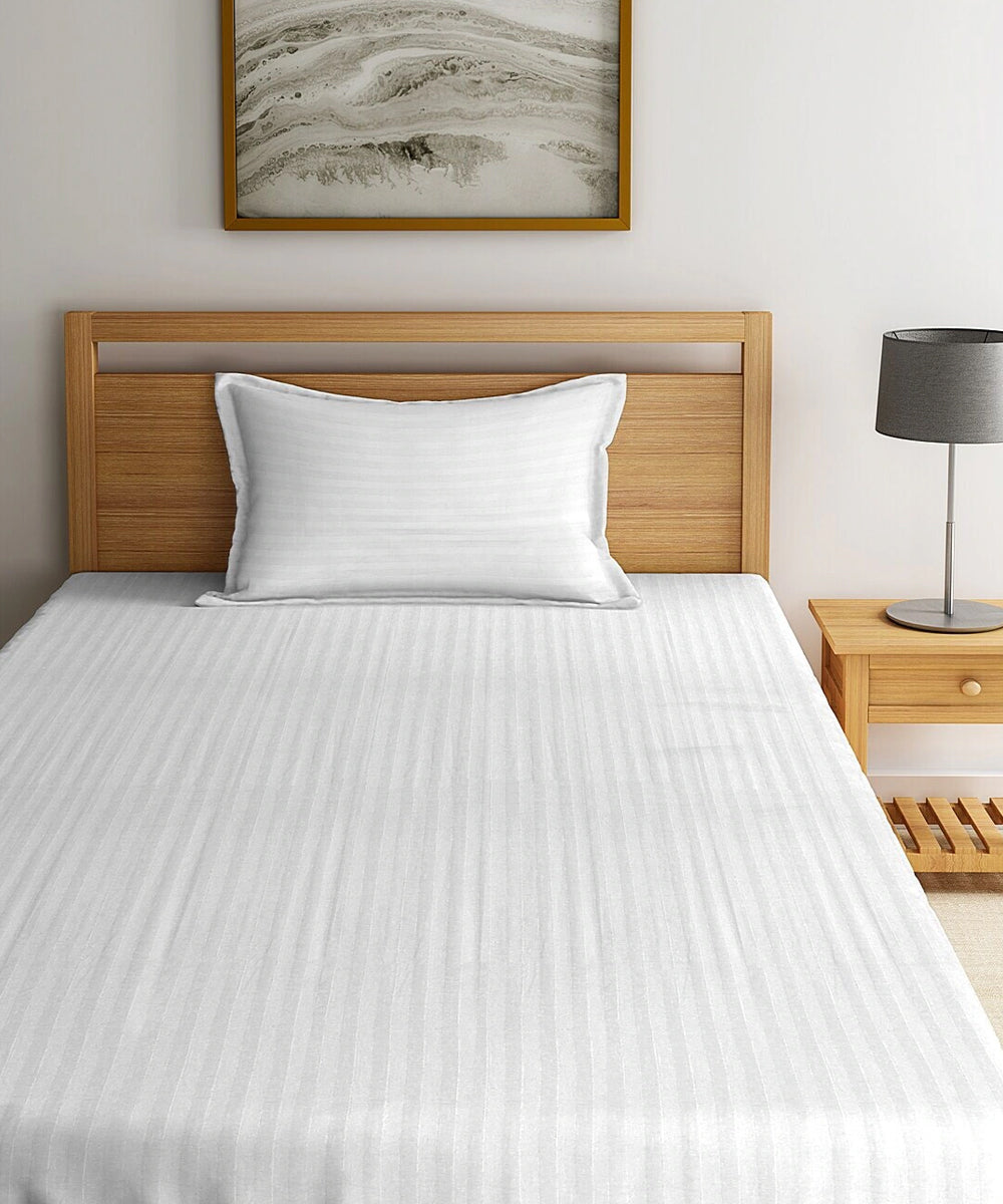 White Single Fitted Bedsheet With 1 Pillow Cover