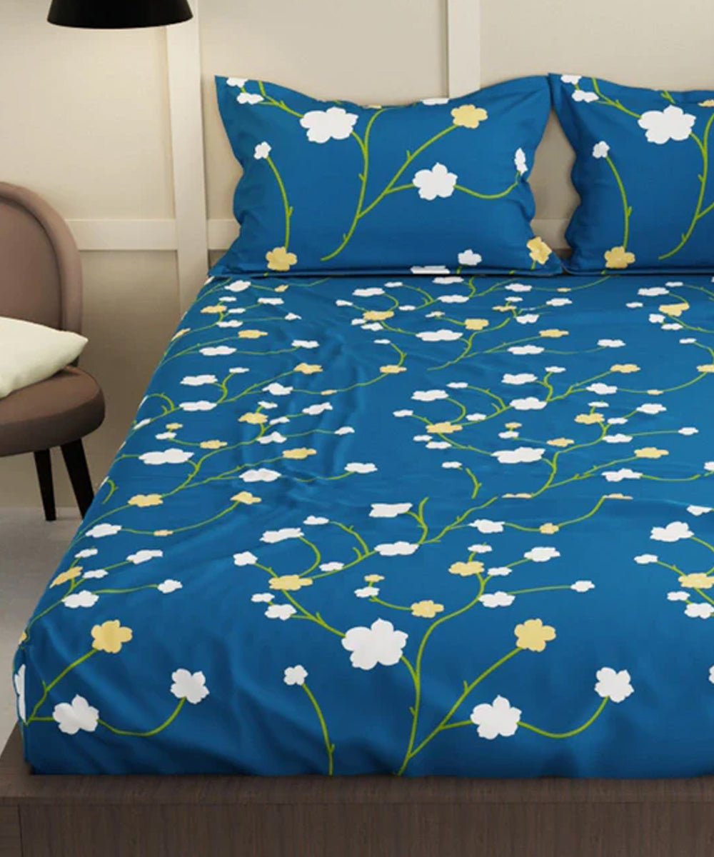 Blue Floral Super King Fitted Bedsheet With 2 Pillow Covers