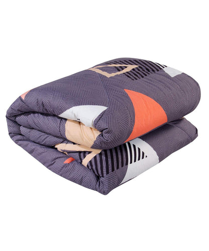 Multi Color Triangles Comforter Set with Bedsheet