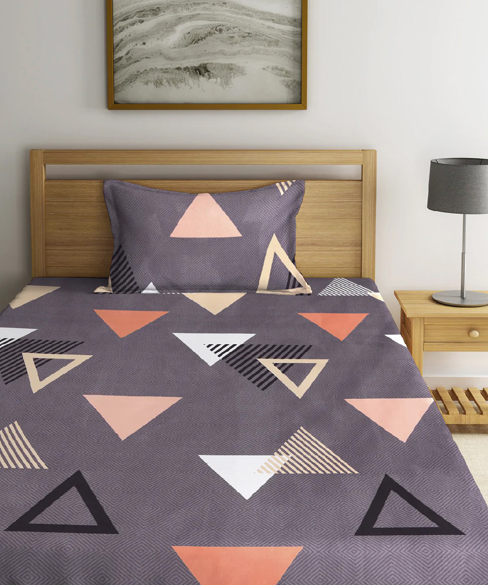 Multi Color Triangles Single Bedsheet With 1 Pillow Cover