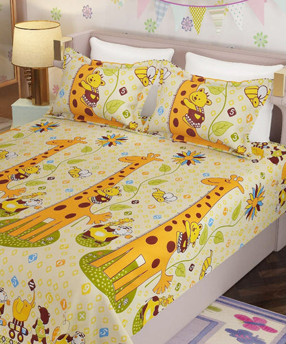Cute Giraffe King Fitted Bedsheet With 2 Pillow Covers