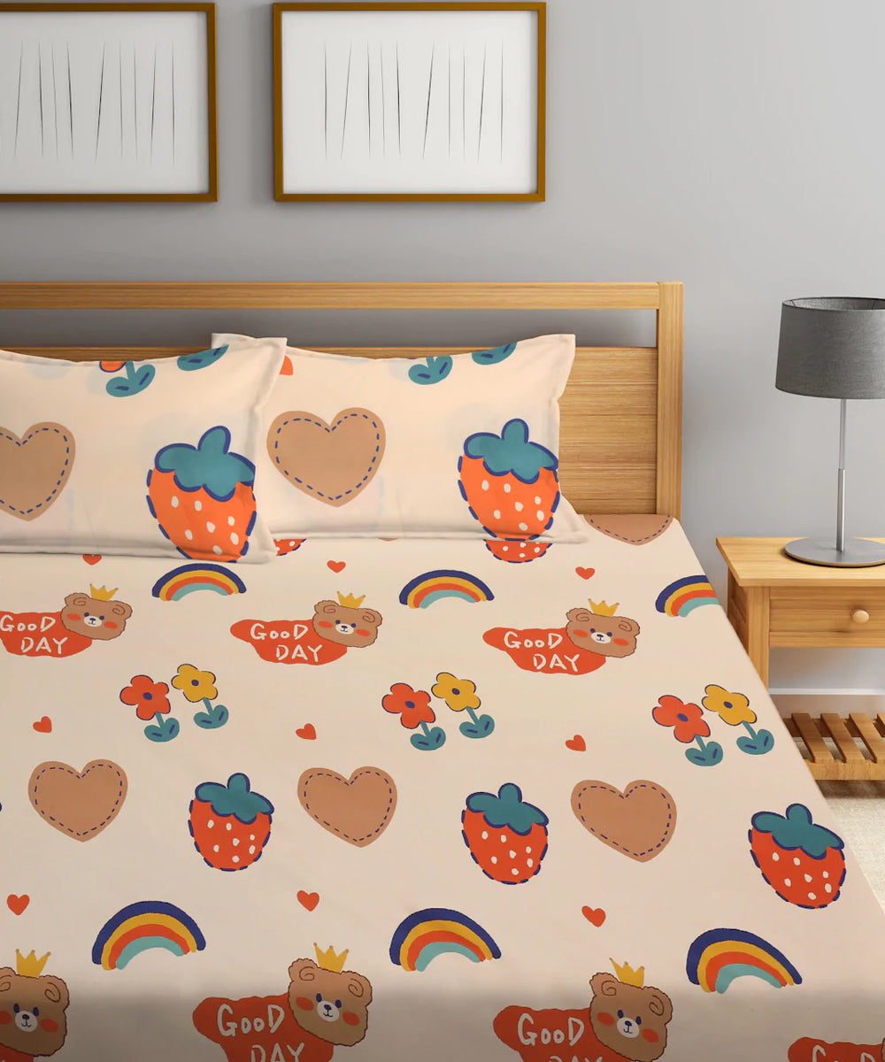 Pretty Kids King Fitted Bedsheet  with 2 Pillow Covers
