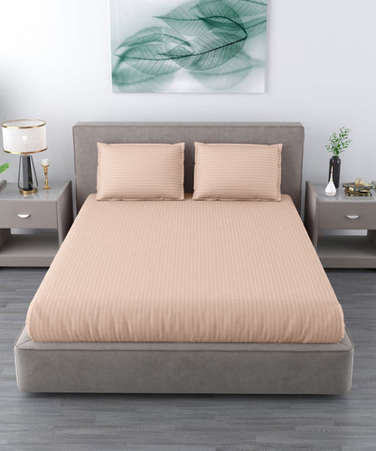 Cream Super King Fitted Bedsheet With 2 Pillow Covers
