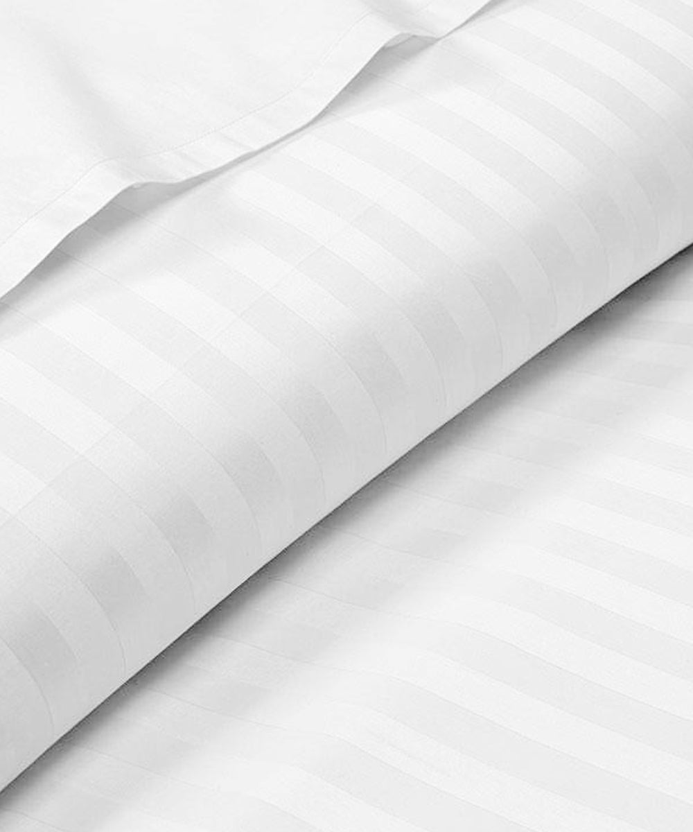White 350GSM Double Bed Comforter