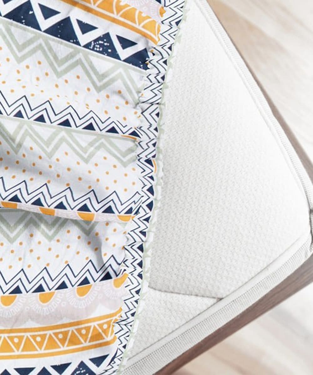 ZigZag Serenity King Fitted Bedsheet With 2 Pillow Covers