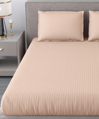 Cream Queen Fitted Bedsheet With 2 Pillow Covers