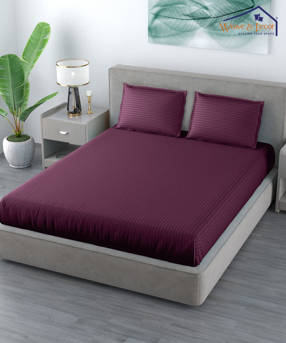 Wine Queen Fitted Bedsheet With 2 Pillow Covers