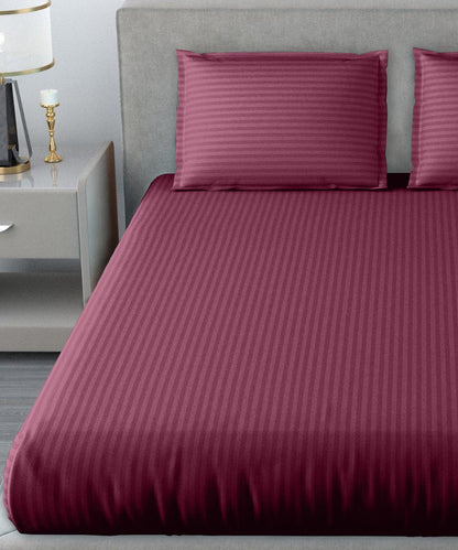 Maroon Queen Fitted Bedsheet With 2 Pillow Covers