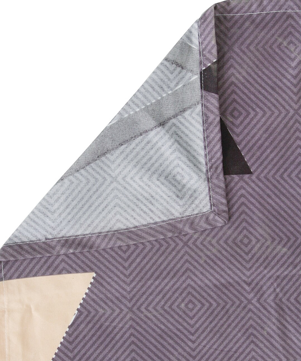 Multi Color Triangles Double Bedsheet With 2 Pillow Cover