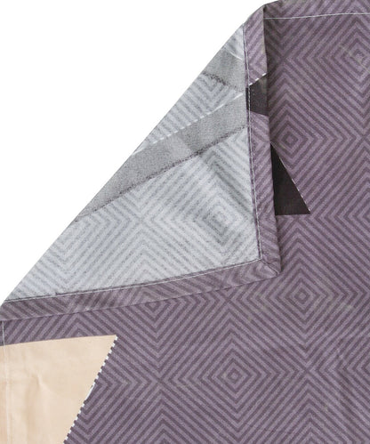 Triangles Super King Fitted Bedsheet With 2 Pillow Covers