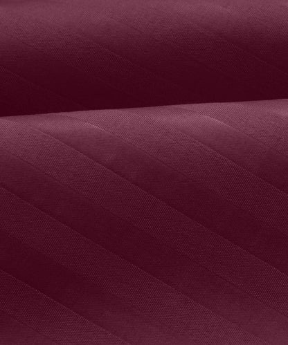 Maroon Queen Fitted Bedsheet With 2 Pillow Covers