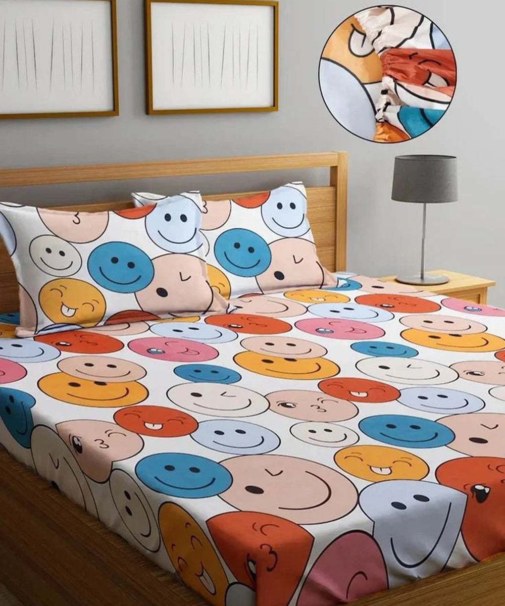 Cute Smiley Super King Fitted Bedsheet With 2 Pillow Covers
