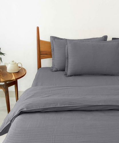 Grey Comforter Set with Bedsheet & Pillow Covers