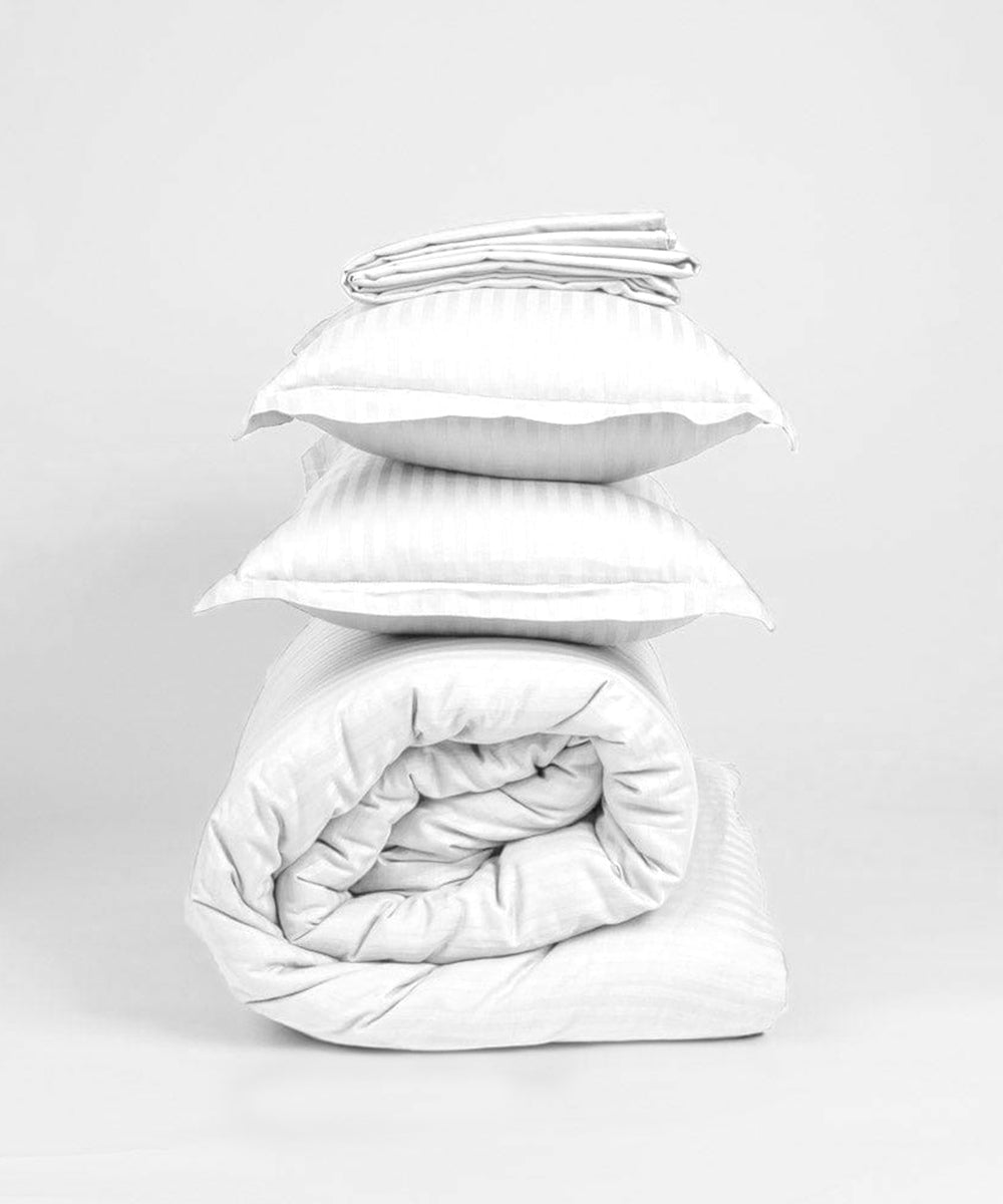 White Comforter Set with Bedsheet & Pillow Covers