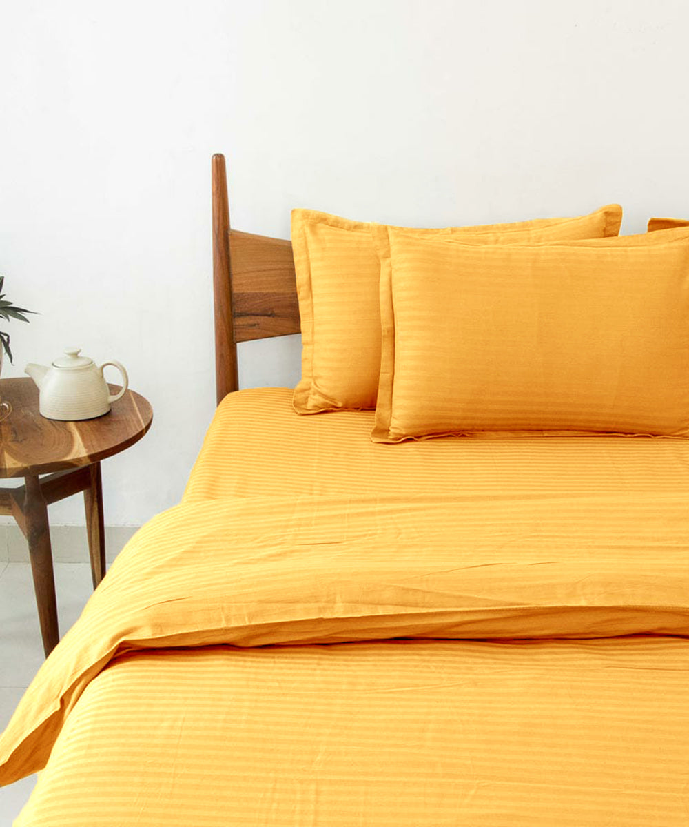 Yellow Comforter Set with Bedsheet & Pillow Covers