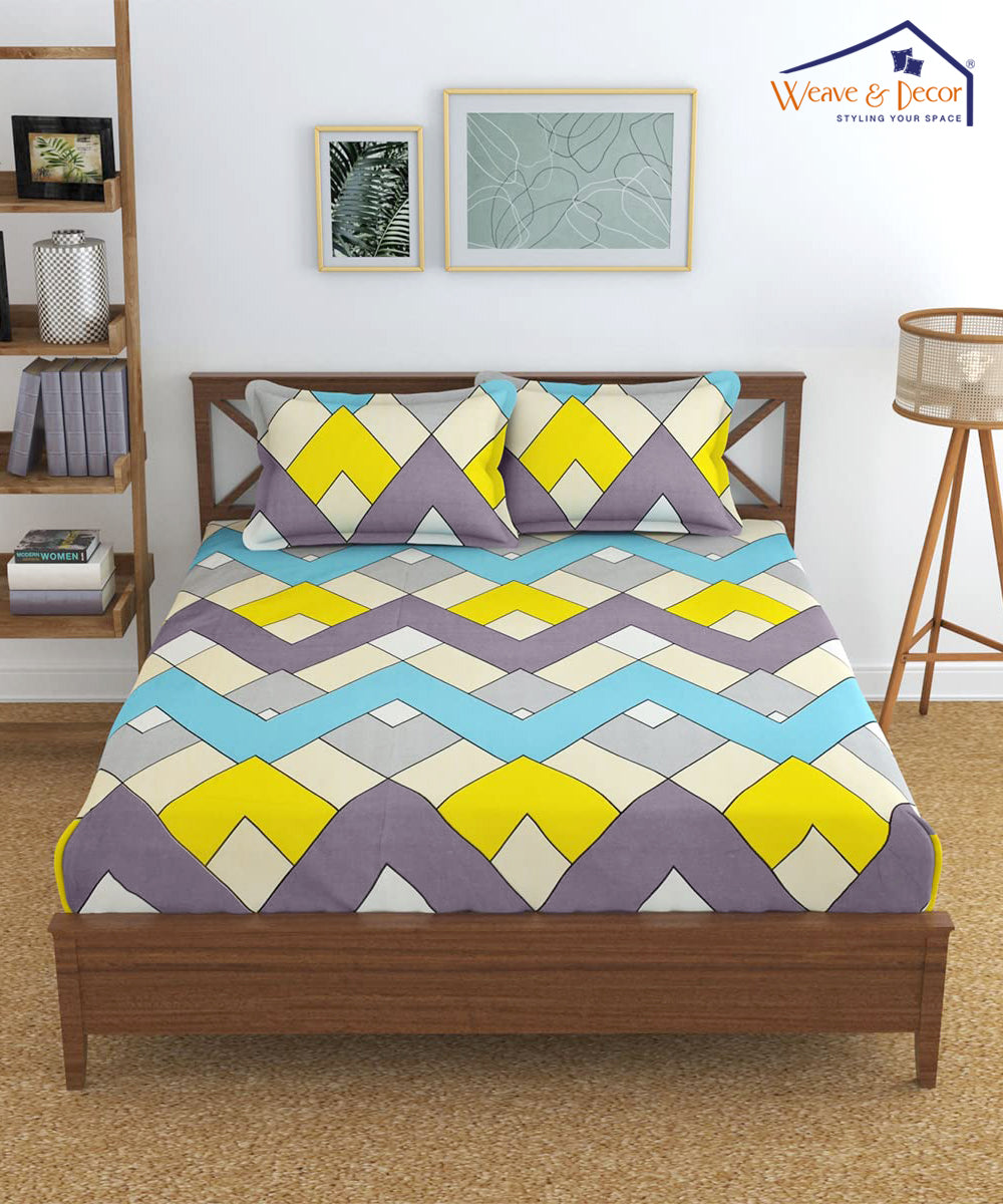 Multi Color Super King Fitted Bedsheet With 2 Pillow Covers