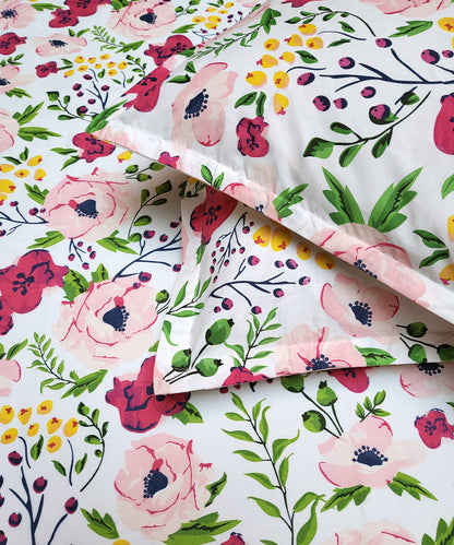 Multicolor Super King Fitted Bedsheet With 2 Pillow Covers