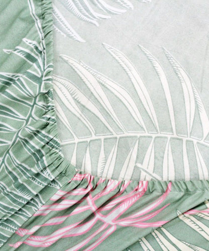 Green Leaves Queen Fitted Bedsheet With 2 Pillow Covers