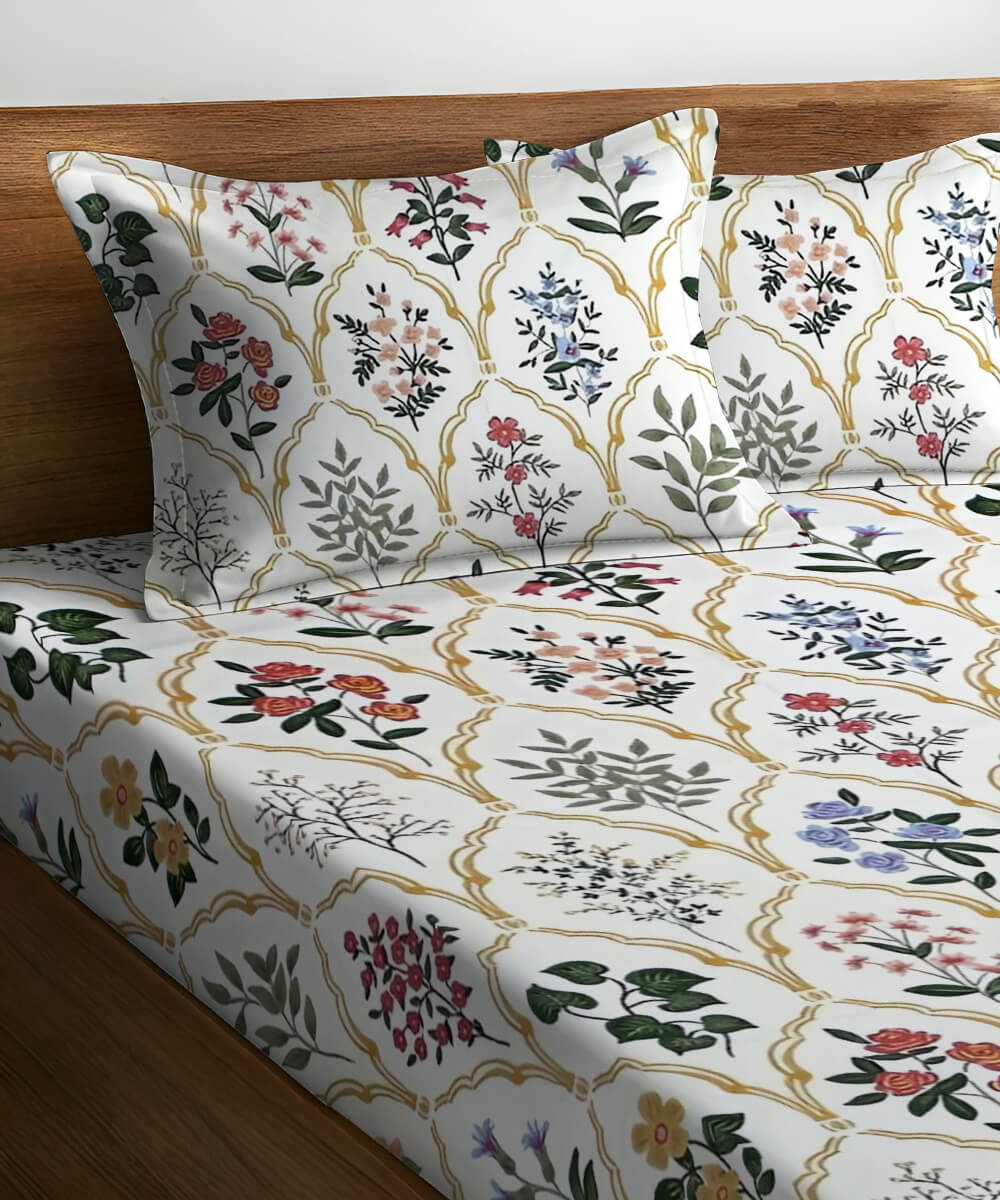 Persian Grace King Size Bedsheet With 2 Pillow Cover