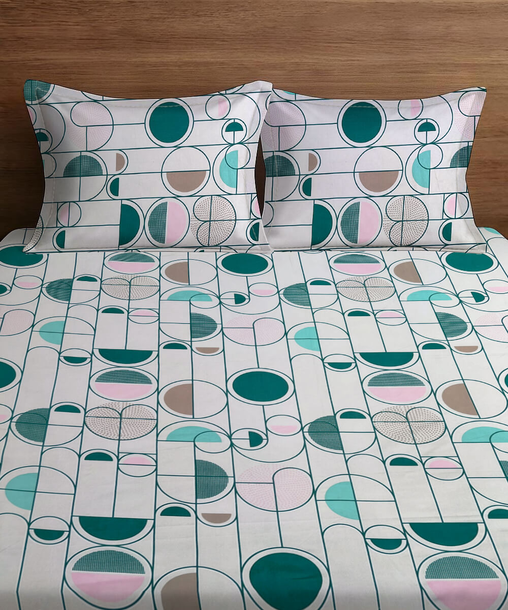 Modern Rounds Flat Double Bedsheet With 2 Pillow Covers