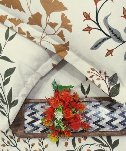 Autumn Breeze King Size Bedsheet With 2 Pillow Cover