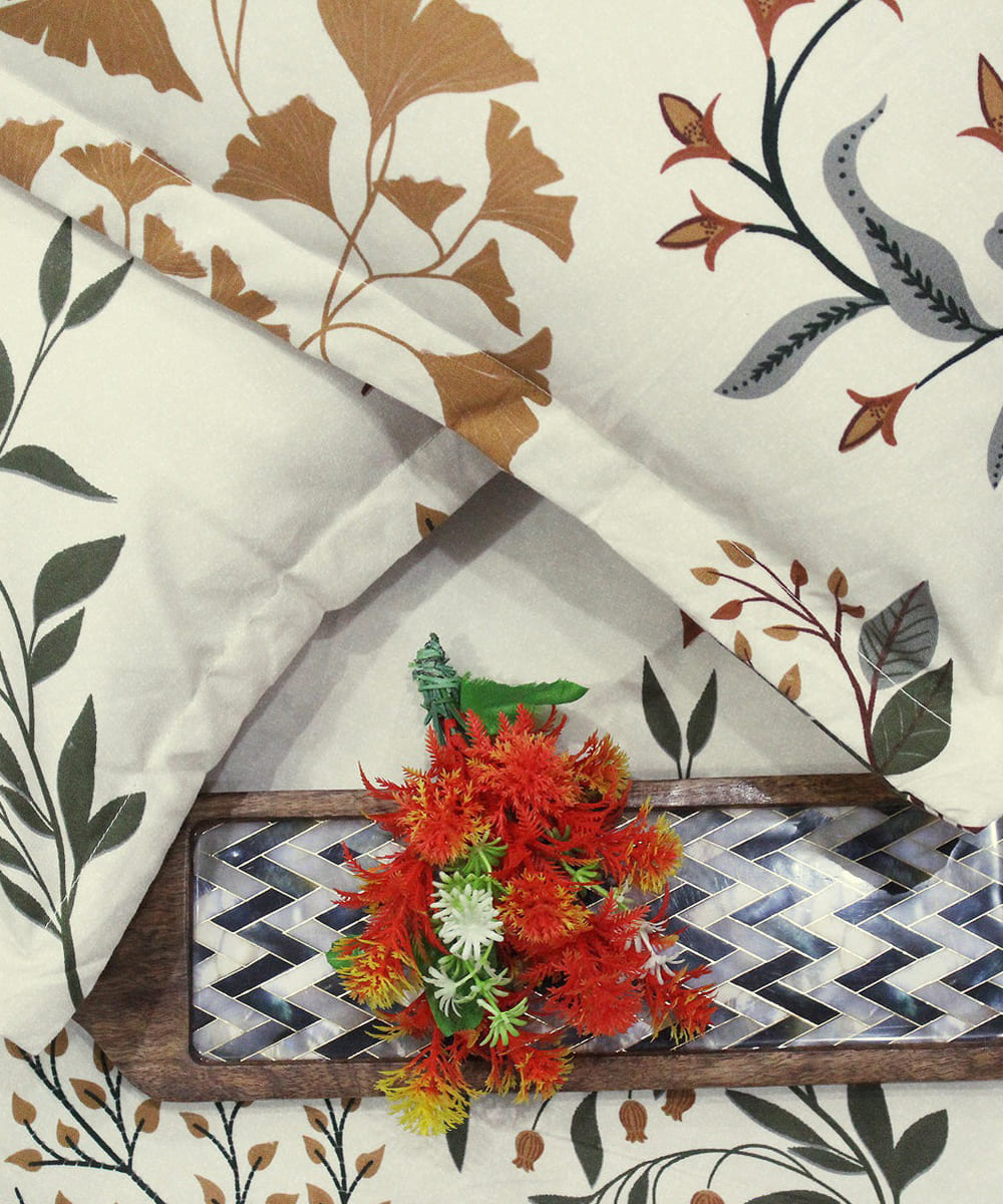 Autumn Breeze King Fitted Bedsheet With 2 Pillow Covers