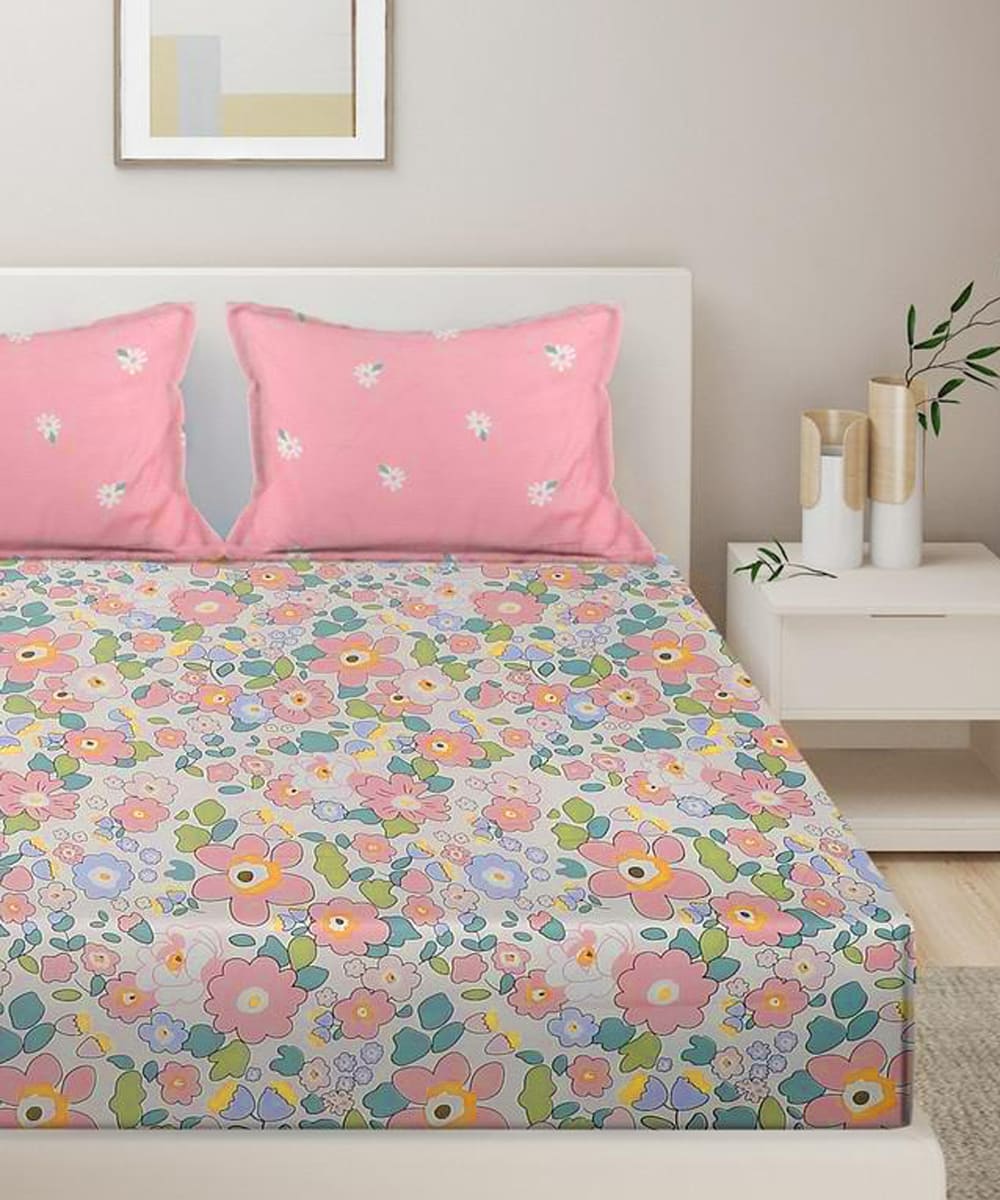 Pink Floral King Size Bedsheet With 2 Pillow Covers