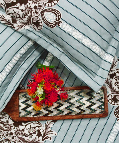 Classic Striped Majesty King Fitted Bedsheet With 2 Pillow Covers