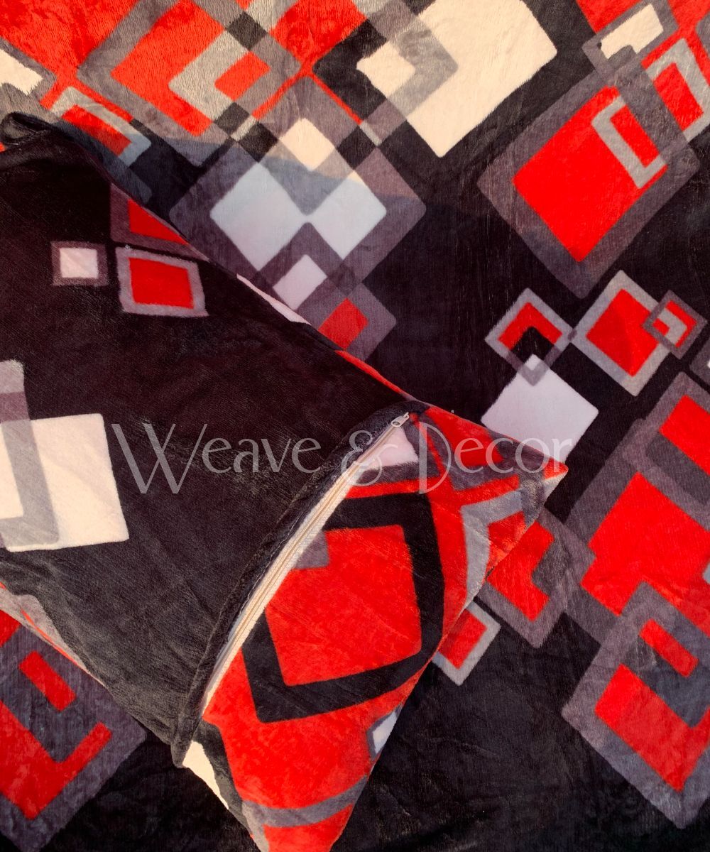 Red & Black Warm Flannel Double Bedsheet with 2 Pillow Cover