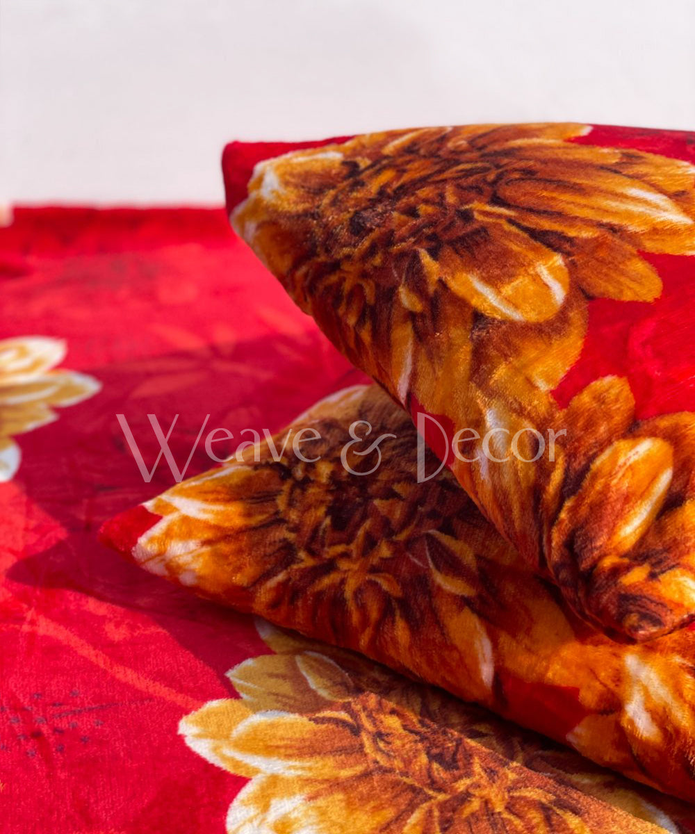 Sunflower Warm Flannel Double Bedsheet with 2 Pillow Cover