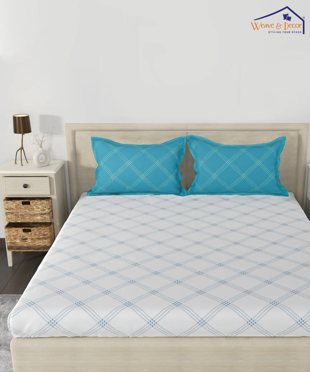 White Check Flat Double Bedsheet With 2 Pillow Covers