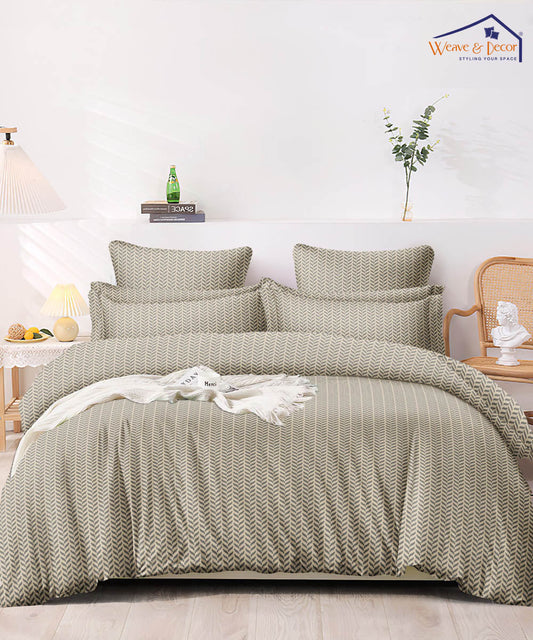 Subtle Chevron Quilt / Blanket / Razai / Duvet Covers