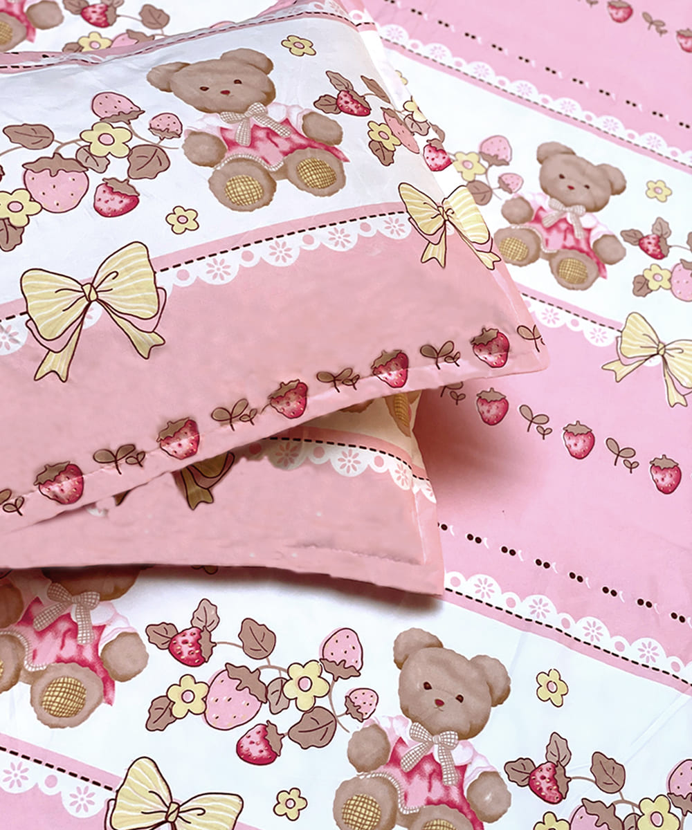 Teddy Blossom Flat Double Bedsheet With 2 Pillow Cover