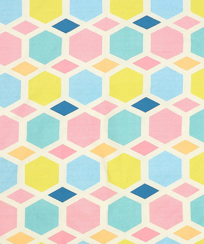 Hexa Geometric Flat Double Bedsheet With 2 Pillow Covers